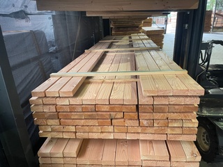 Ca. 36x Douglas Balken Geschaafd, 40x90mm, lengte 430cm